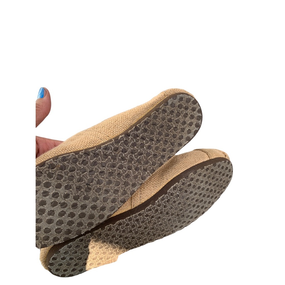 TOM'S Women's Slip On Shoe Tan Size 10 - Picture 8 of 9